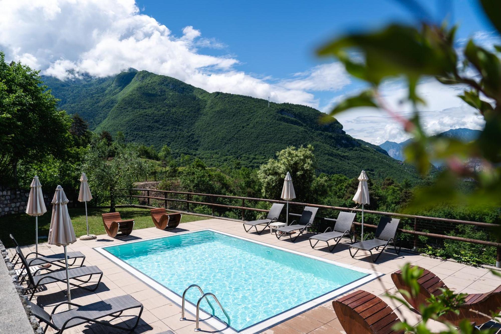 Maso Salim Relax Apartments Drena Bagian luar foto
