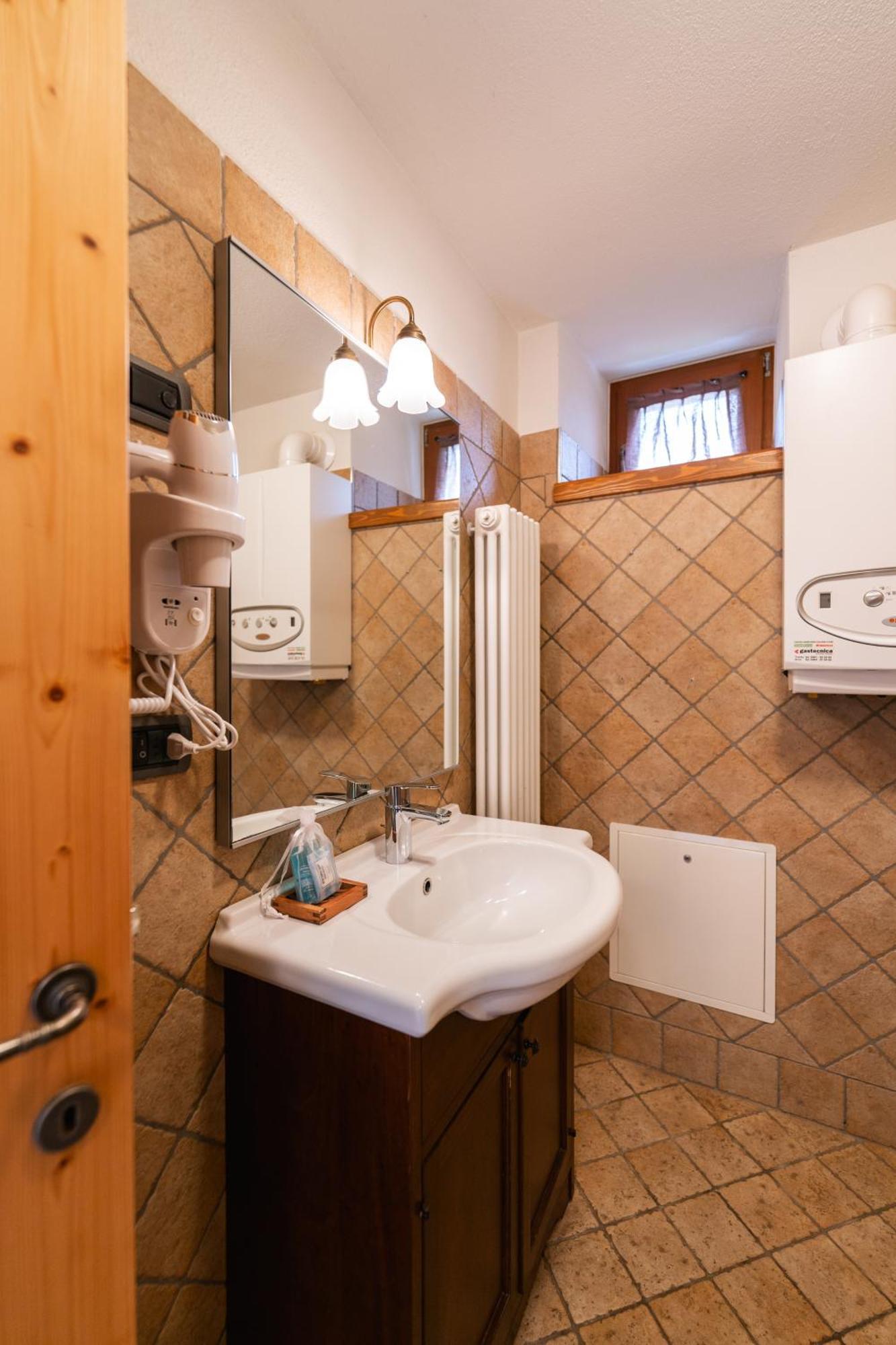 Maso Salim Relax Apartments Drena Bagian luar foto